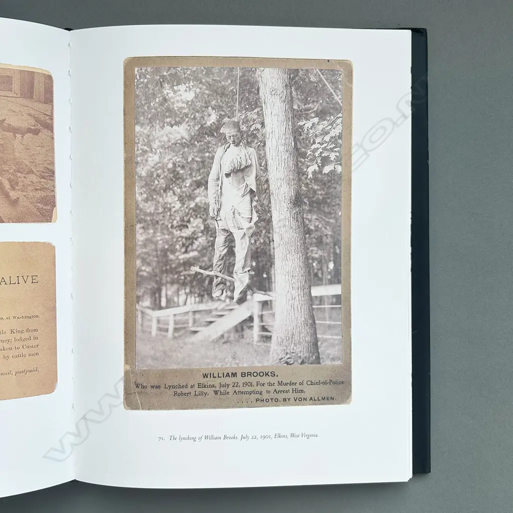 WITHOUT SANCTUARY: LYNCHING PHOTOGRAPHY IN AMERICA Image 1++